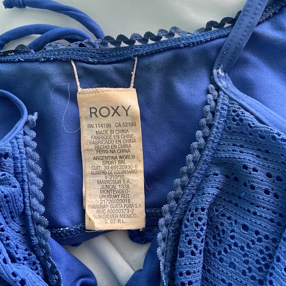 Blue Roxy bikini top - Picture 3 of 3
